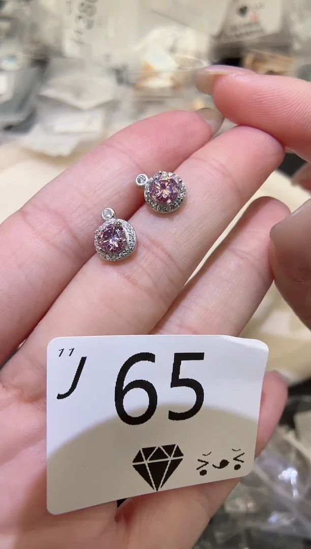 合成碳硅石925银多样性发一J65