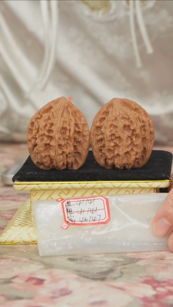 把件文玩核桃龙纹官帽