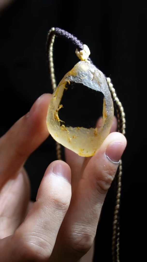 吊坠(赠链)未镶嵌水晶水晶