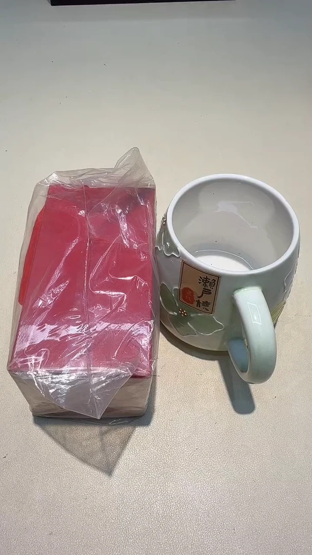 瓷片如图所示AAAAAAAAAAA334