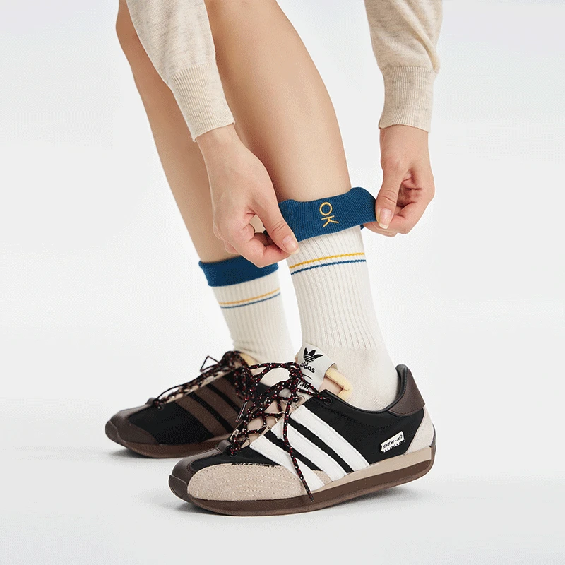 AOKZ原创设计 刺绣翻折袜子 春夏显瘦抗起球棉袜 加长中筒袜女