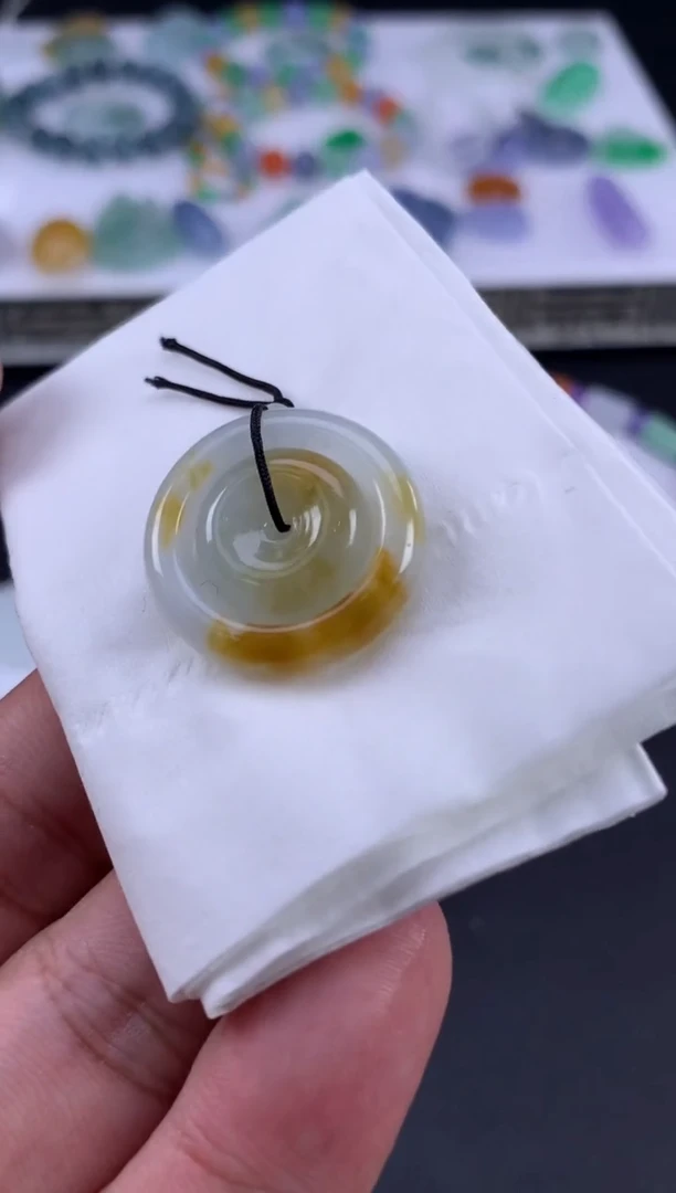 未镶嵌定制翡翠吴***安翡翠