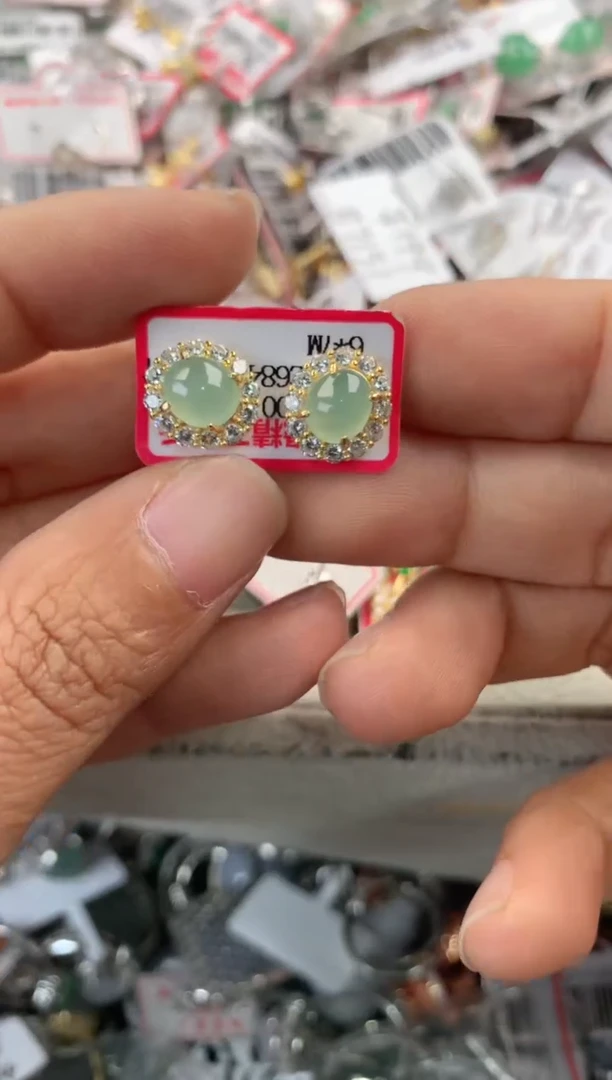 银S925镶嵌戒指翡翠666                2