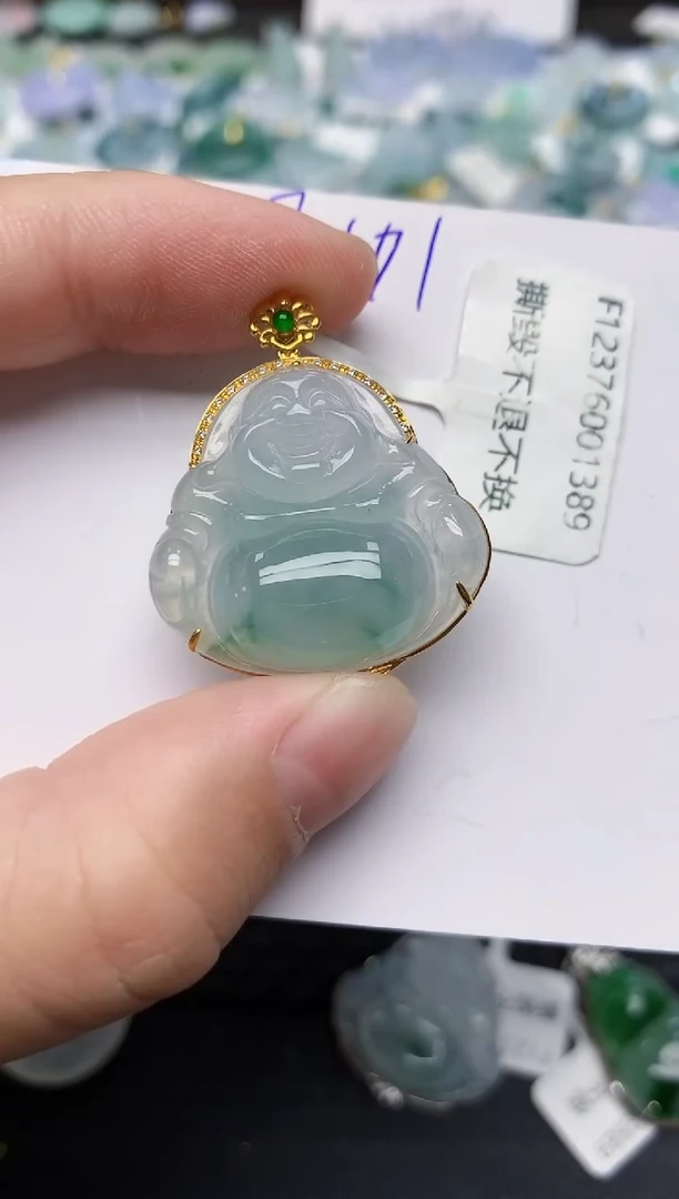 颈饰18K金镶嵌翡翠天然缅甸A货翡翠百元以上9元证书费自理