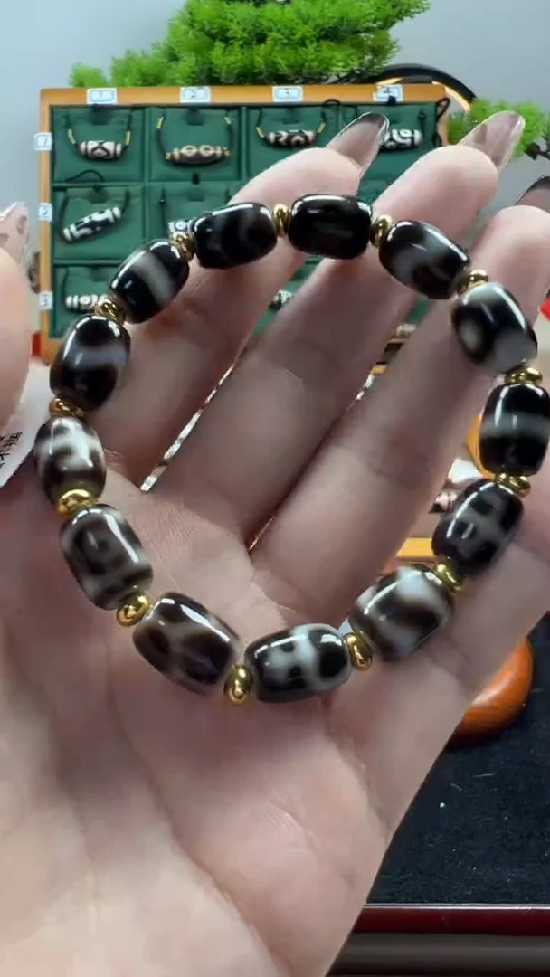 玛瑙/玉髓（覆膜）颈饰合金15.（微瑕）