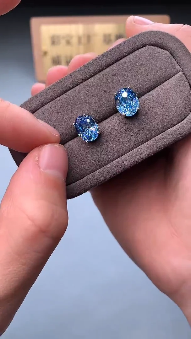 银S925镶嵌耳钉海蓝宝石1111