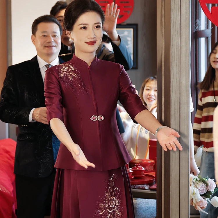 高端新娘喜婆婆婚宴装旗袍礼服2025新款年轻结婚妈妈婚礼高贵洋气