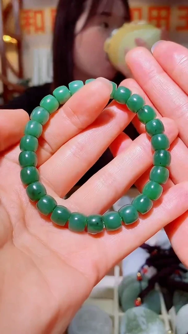 未镶嵌手链和田玉1