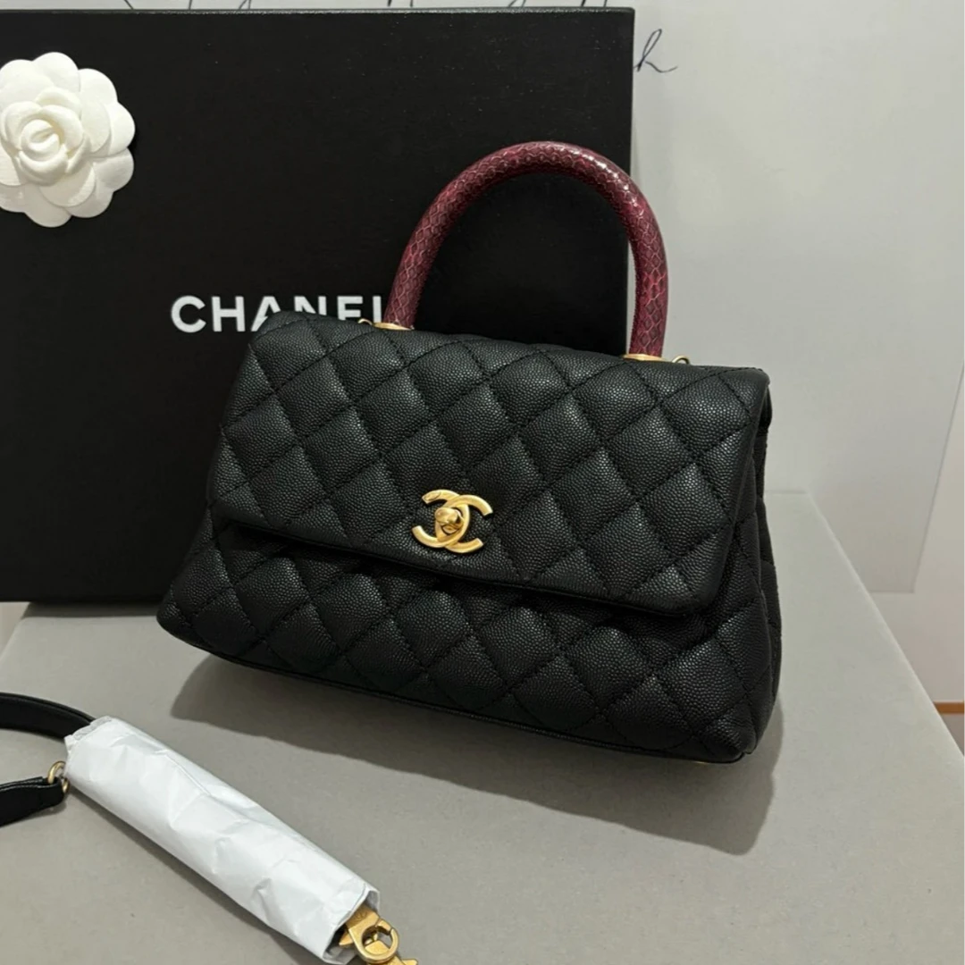99新 Chanel/香奈儿 【杨贵妃专属】coco handle黑金鱼子酱 小号