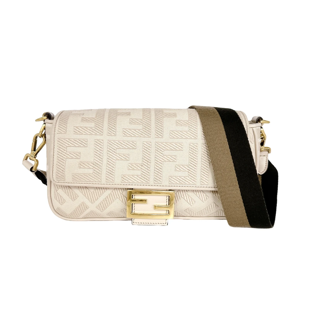 95新 FENDI/芬迪 安洁利严选斜挎包/0005149