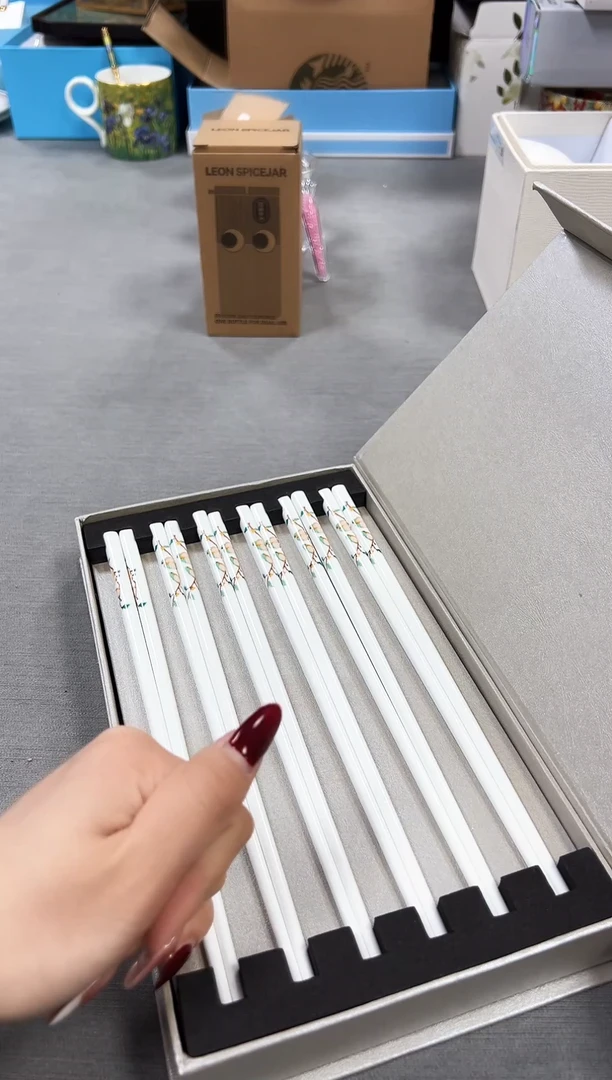 【闪购商品】瓷片新号点菜不计成本