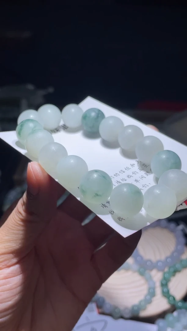 未镶嵌定制翡翠翡翠手串