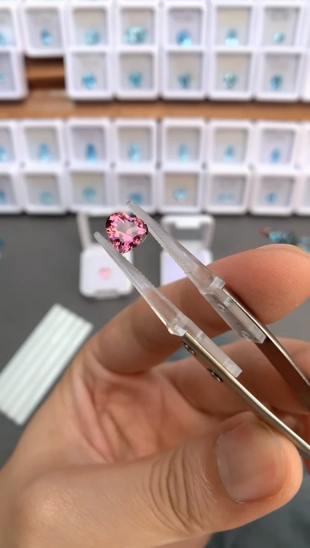未镶嵌裸石定制碧玺1.69ct