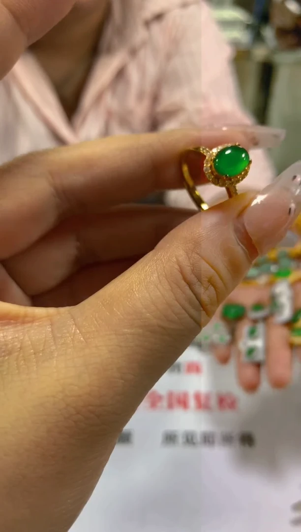 未镶嵌戒指翡翠多样性发一