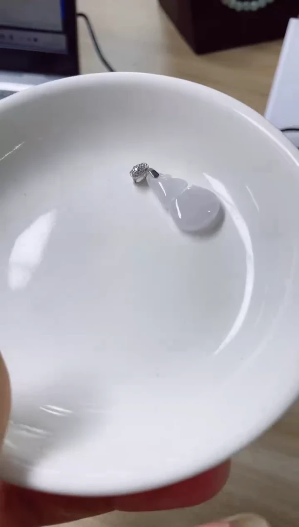 翡翠未镶嵌颈饰41天然缅甸翡翠A货