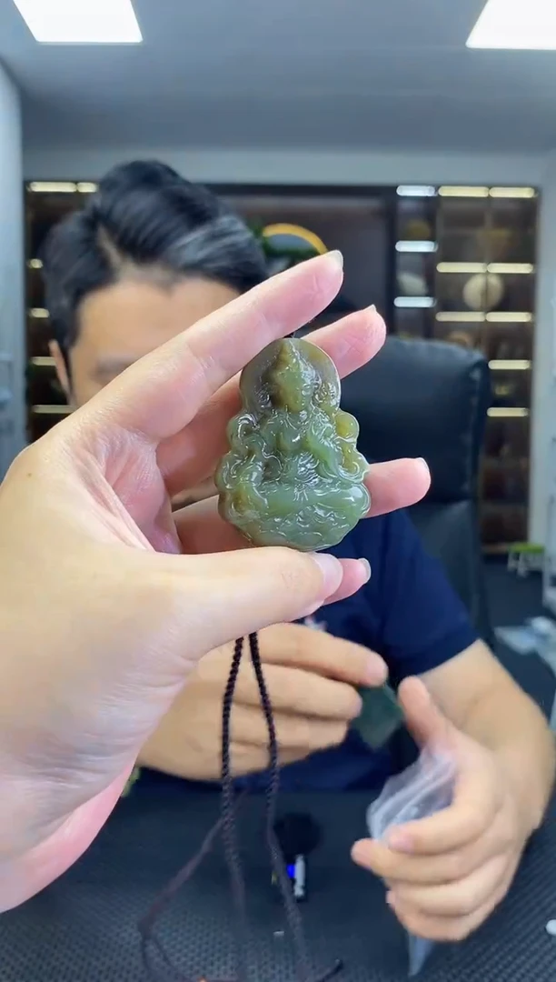 颈饰未镶嵌和田玉度母清货2