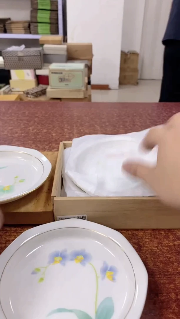 瓷片889观器轩欢迎您