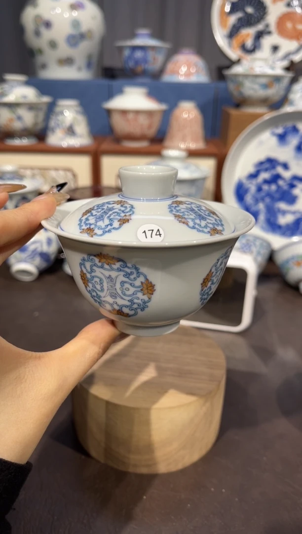 【闪购商品】杯174斗彩团花盖碗发发发