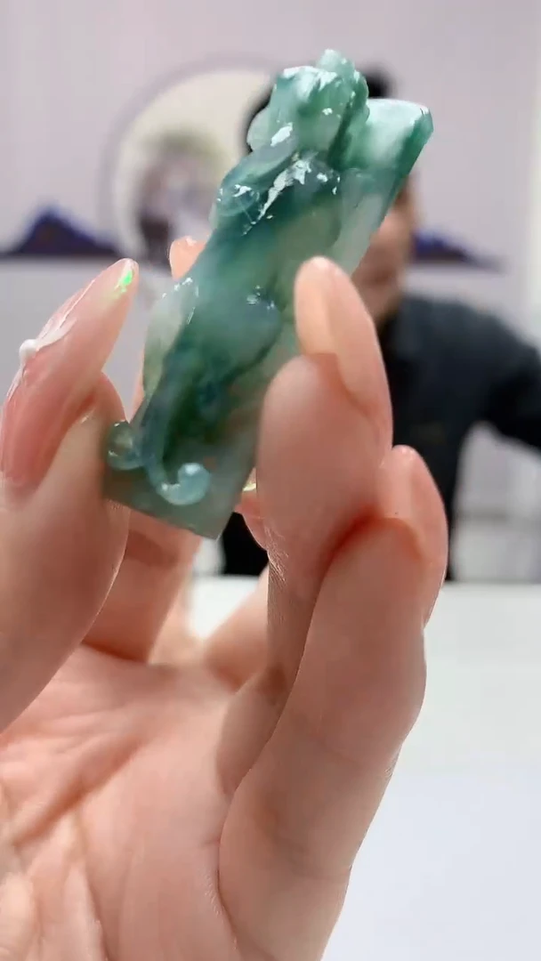 【闪购商品】定制翡翠未镶嵌3916DD-毛货挂件58