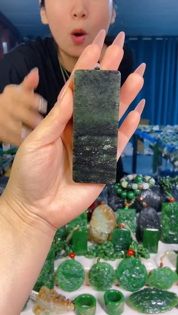 和田玉未镶嵌挂件1