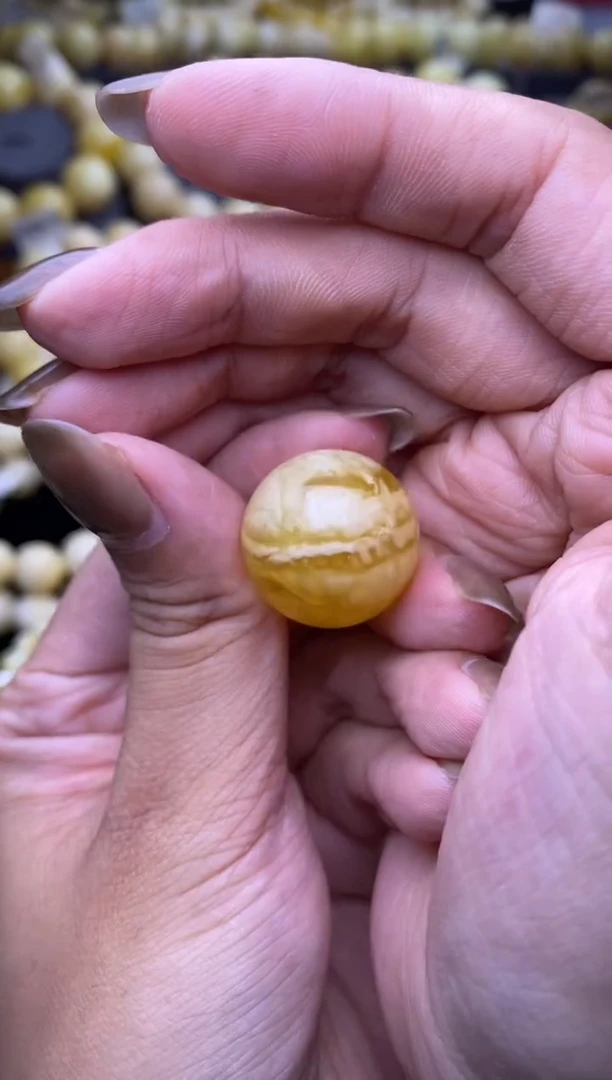 裸石琥珀未镶嵌大小姐珠宝48