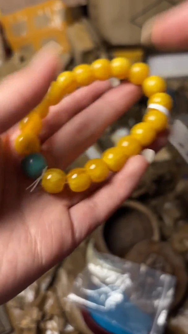 未镶嵌蜜蜡手链哈哈哈哈哈哈哈哈浩浩