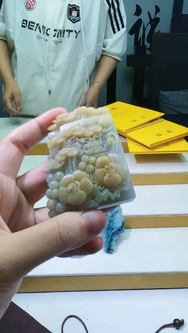 定制翡翠未镶嵌毛货06030277