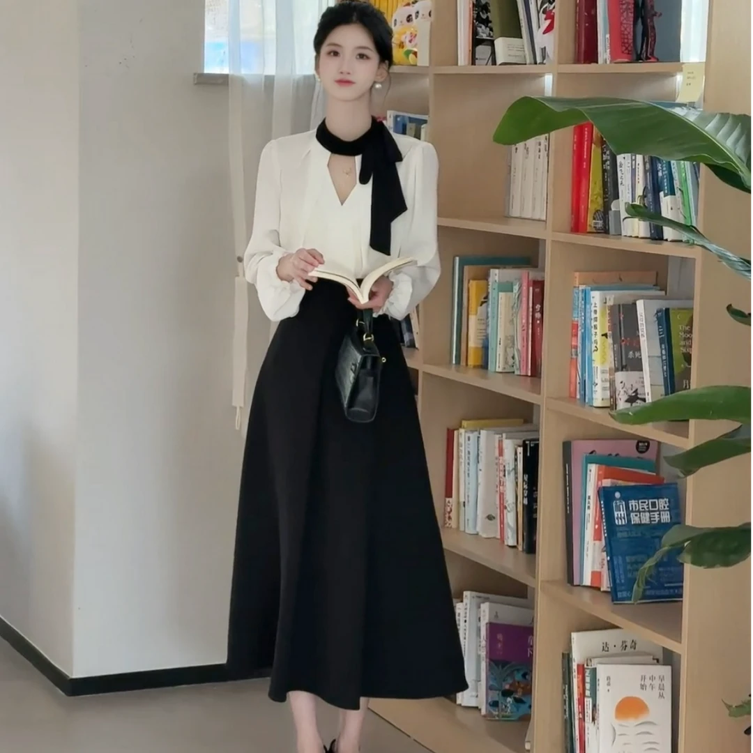 拉夏贝尔25秋季法式气质赫本显瘦黑白飘带衬衫+半身裙 10344 LSC