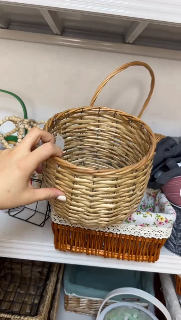 毛****)微瑕捡漏柳编小圆桶