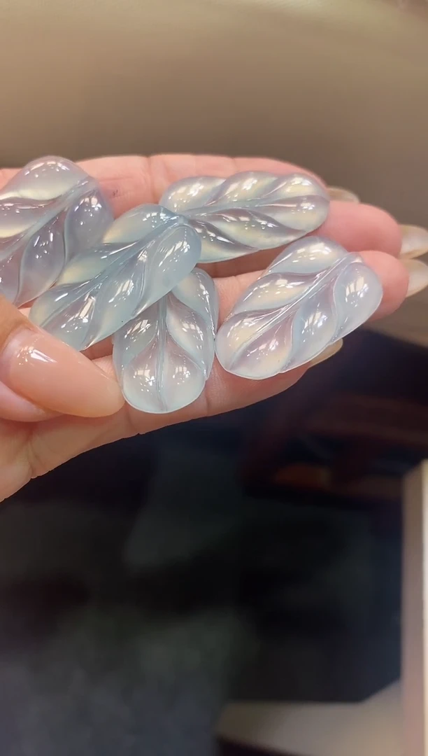 翡翠未镶嵌吊坠(不含链)叶子-多样性，发其一