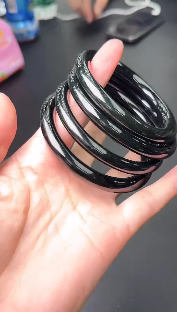 和田玉手镯未镶嵌DSD071611多样性发一