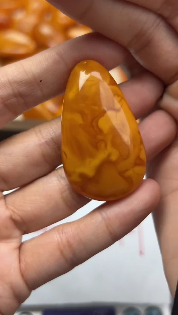 裸石蜜蜡未镶嵌蜜蜡珠子带瑕疵 假一赔万