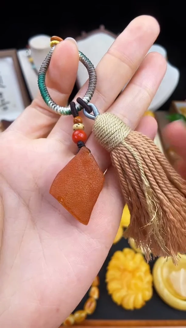 琥珀未镶嵌珠宝奇石柒月