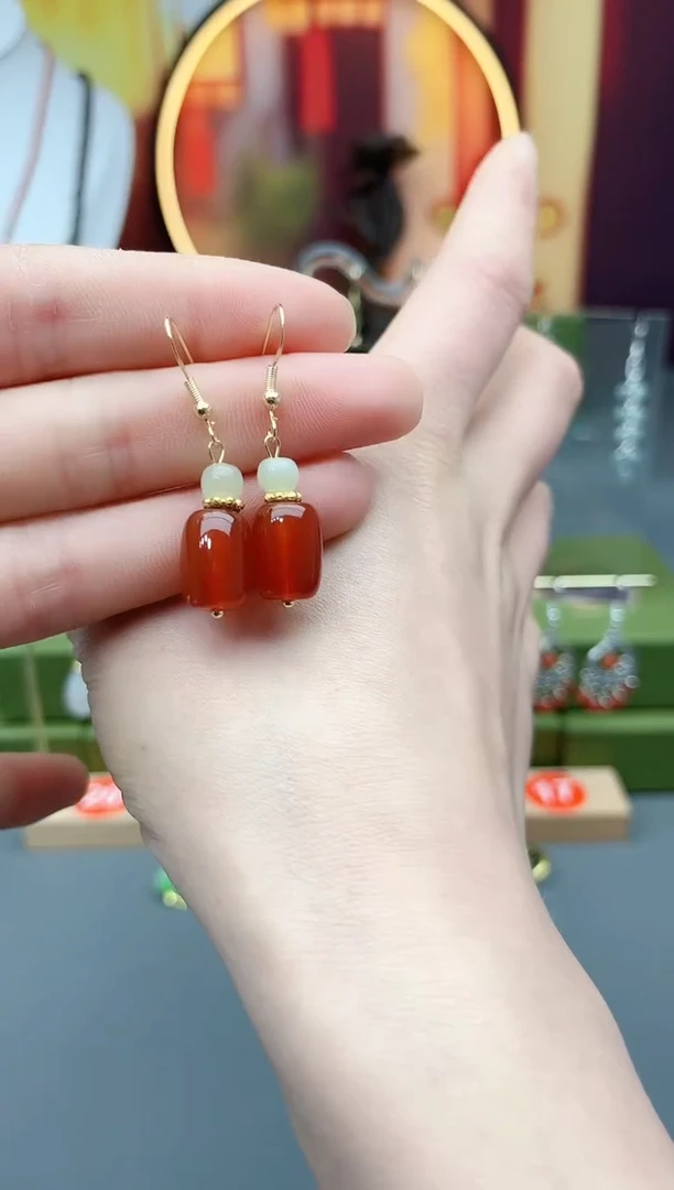 未镶嵌耳饰玛瑙/玉髓335000