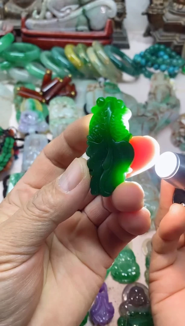 【闪购商品】6直播间的实时画面