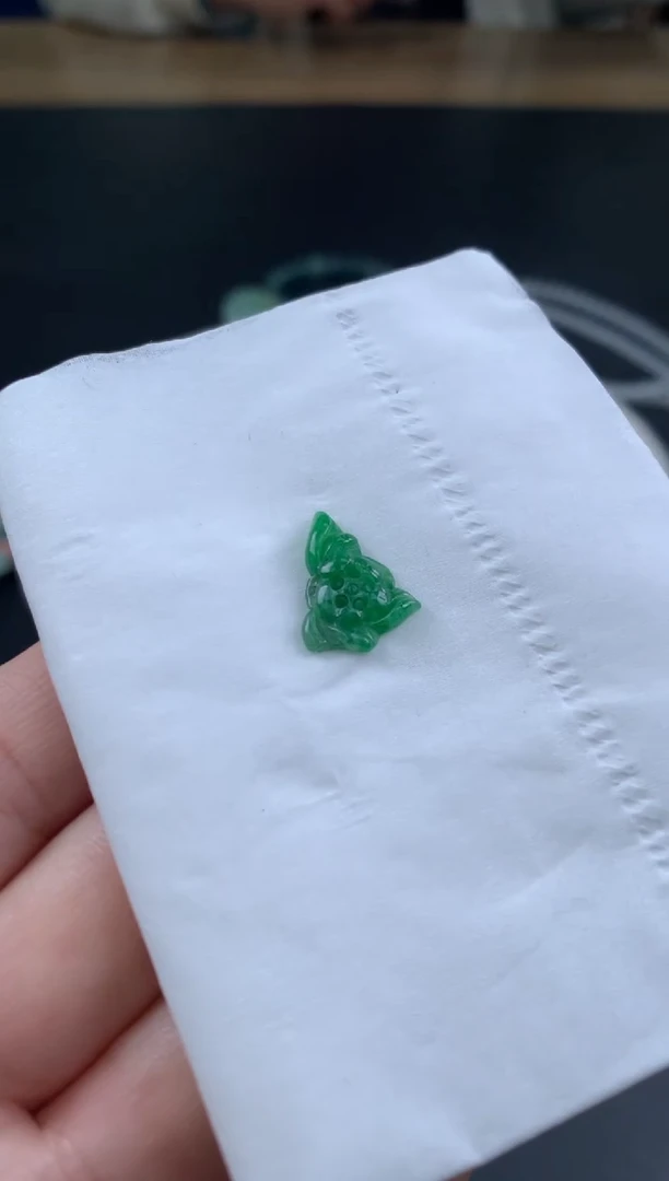 【闪购商品】定制翡翠未镶嵌翡翠