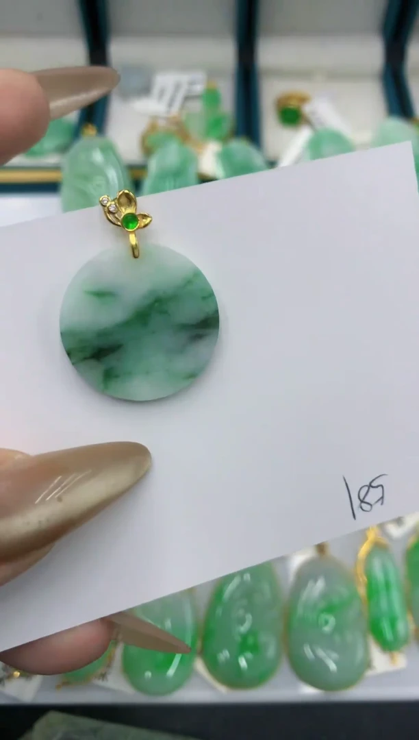 颈饰未镶嵌翡翠11111