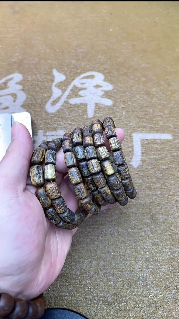 【闪购商品】檀香木手串/手链20号