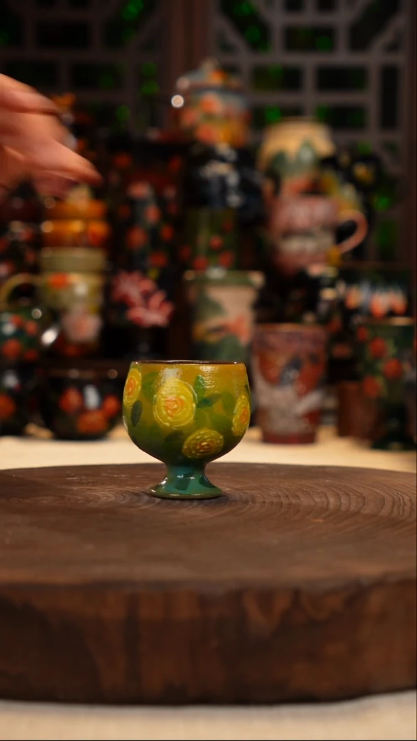 油画     手绘釉下彩