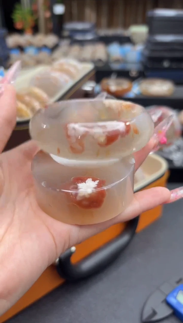 未镶嵌手镯石英质玉82(61圈赠送镯心)