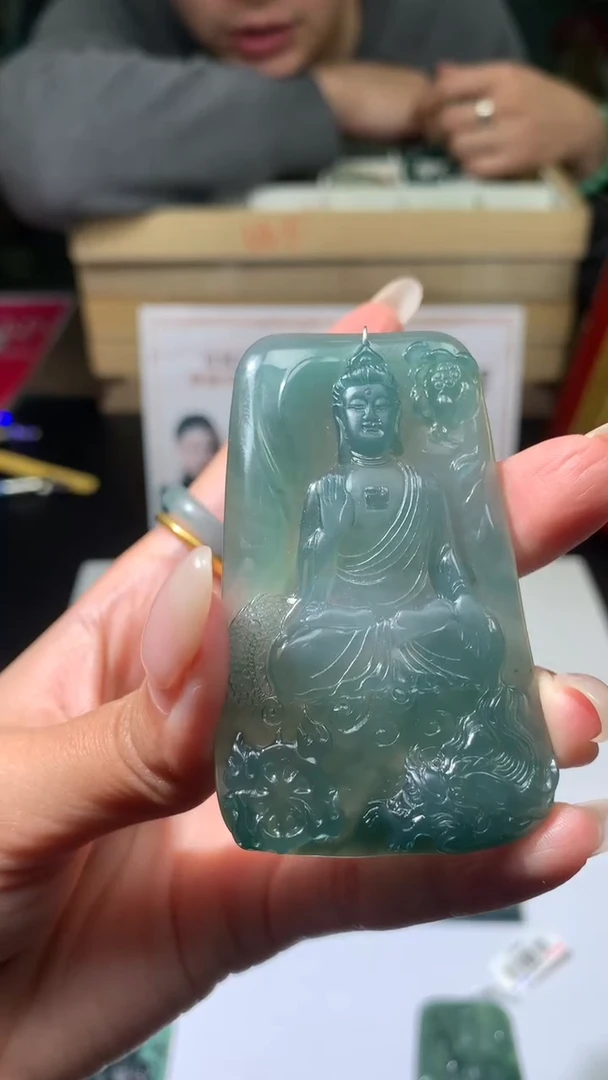 【闪购商品】定制翡翠未镶嵌不退不换CMH1件-A