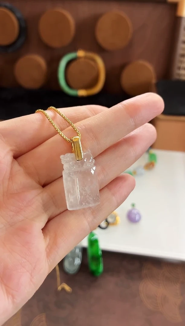 吊坠(不含链)18K金镶嵌翡翠吊坠