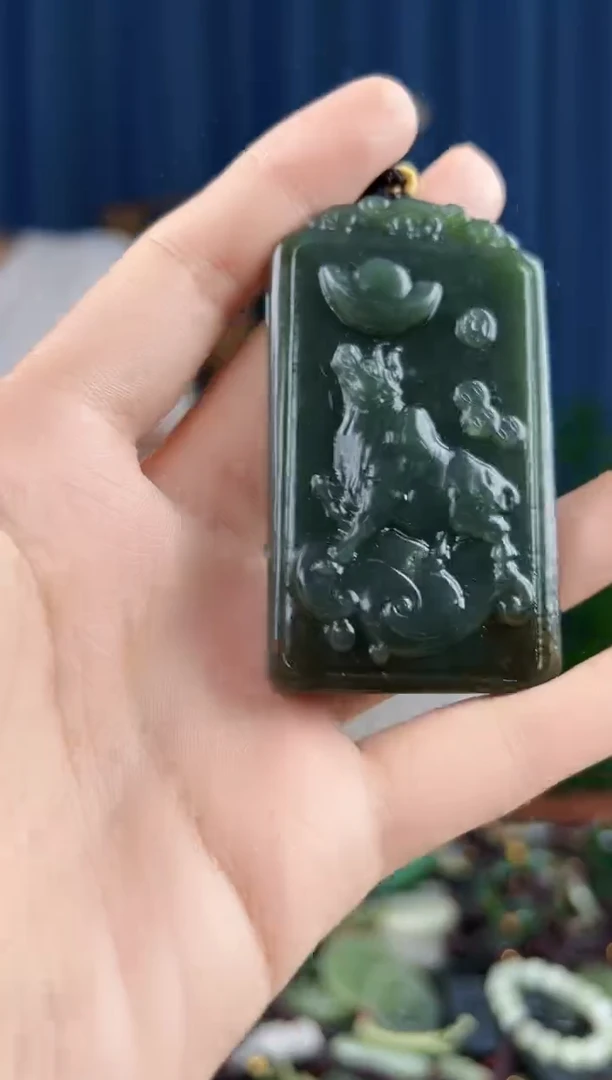 未镶嵌和田玉挂件拍一发一,多样性发货