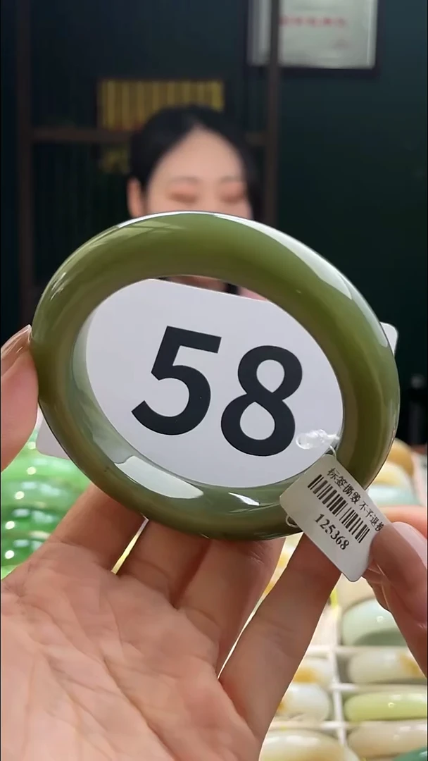 定制和田玉和田玉手镯