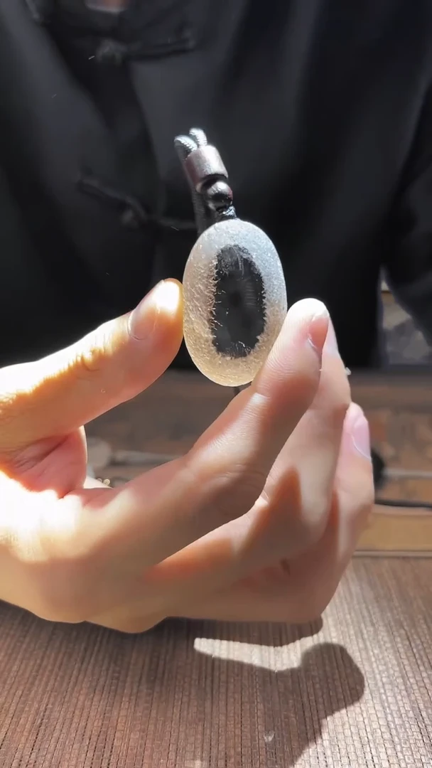 未镶嵌吊坠(赠链)水晶水晶
