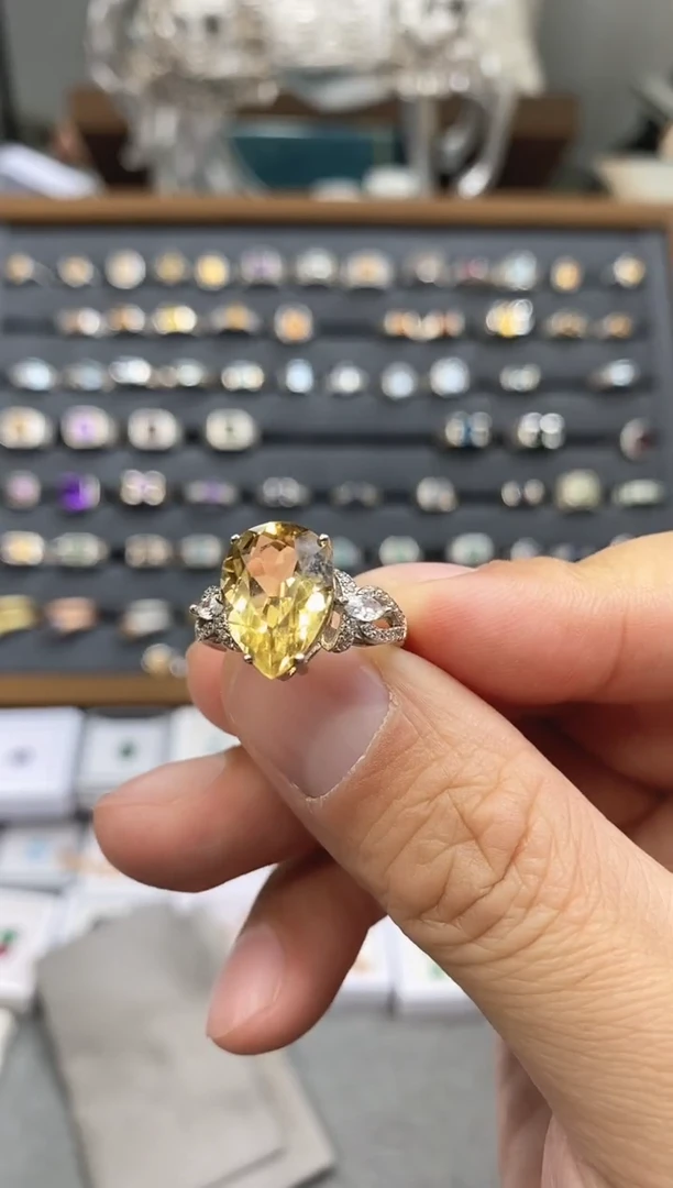 银S925镶嵌戒指黄晶拍下备注身高体重