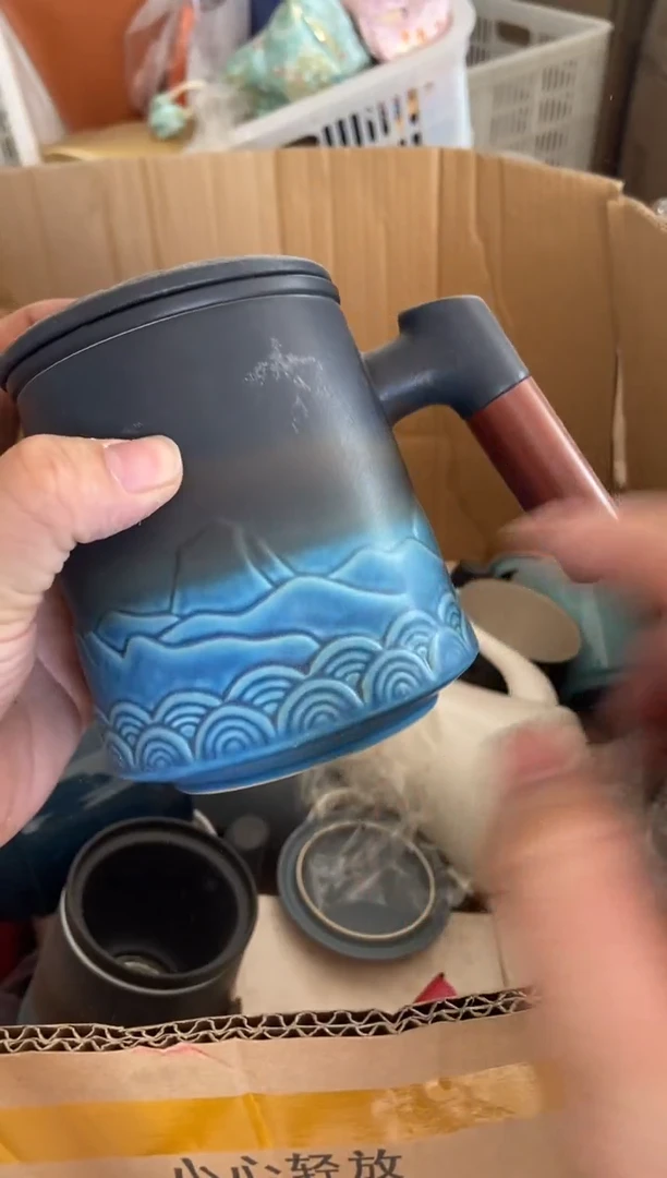 杯无运费险有瑕疵的摄影的产品有使用过的痕迹有点脏介意勿拍