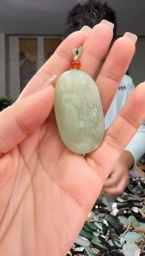 颈饰未镶嵌和田玉拍一发一多样性发货