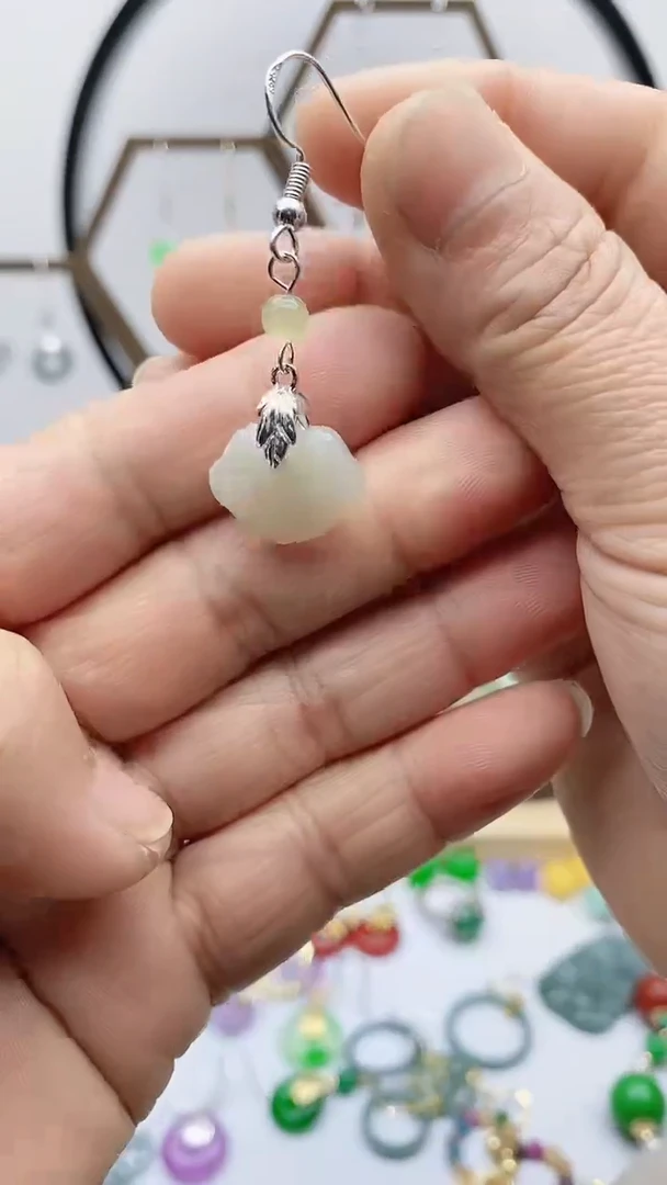 未镶嵌和田玉耳饰308