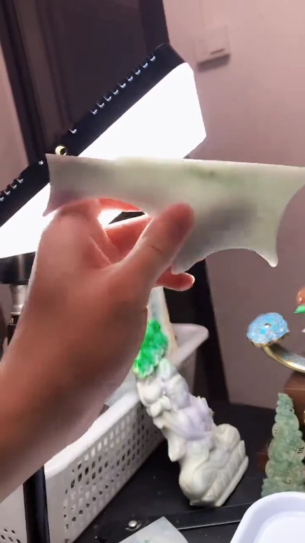 翡翠未镶嵌颈饰天然A货翡翠